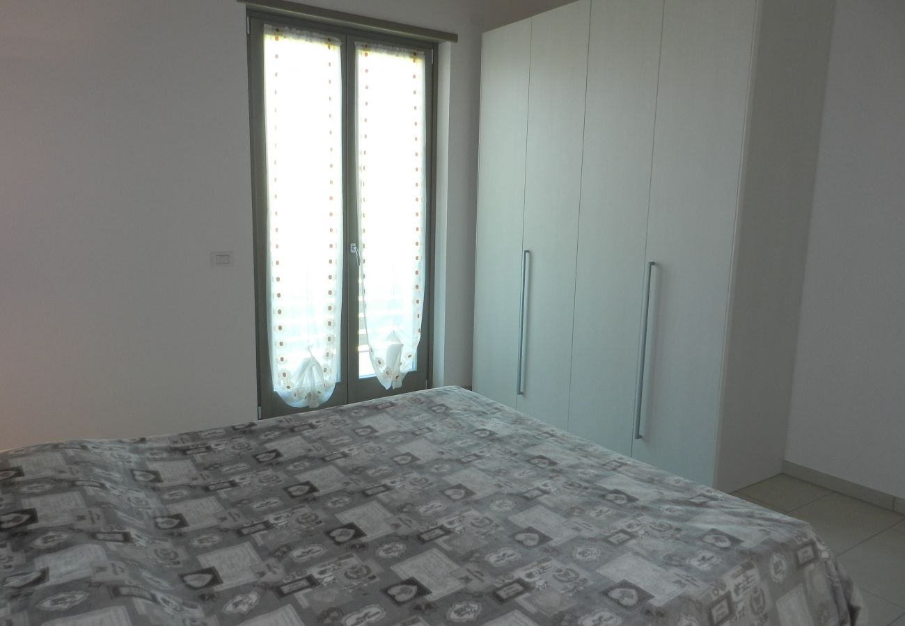 Appartamento a Castelnuovo del Garda - SPAZIOSO ATTICO Appartamento a Castelnuovo del Garda - SPAZIOSO ATTICO