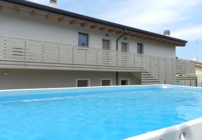Appartamento a Castelnuovo del Garda - SPAZIOSO ATTICO Appartamento a Castelnuovo del Garda - SPAZIOSO ATTICO