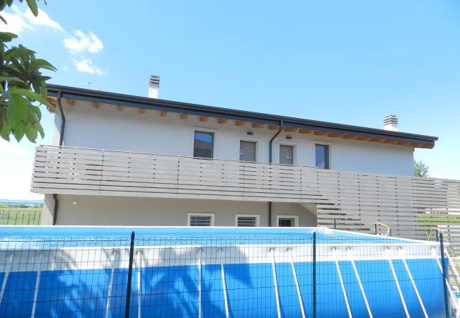 Appartamento a Castelnuovo del Garda - SPAZIOSO ATTICO Appartamento a Castelnuovo del Garda - SPAZIOSO ATTICO