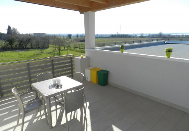 Appartamento a Castelnuovo del Garda - SPAZIOSO ATTICO Appartamento a Castelnuovo del Garda - SPAZIOSO ATTICO