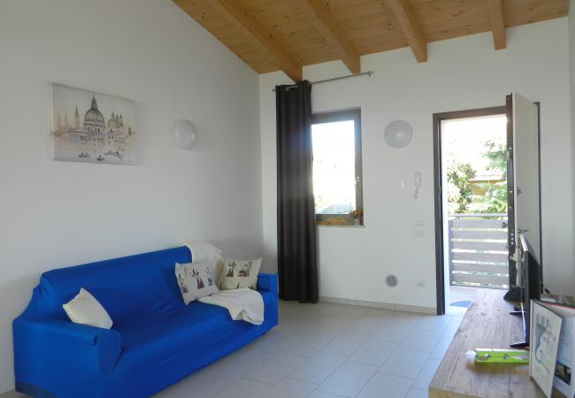 Appartamento a Castelnuovo del Garda - SPAZIOSO ATTICO Appartamento a Castelnuovo del Garda - SPAZIOSO ATTICO