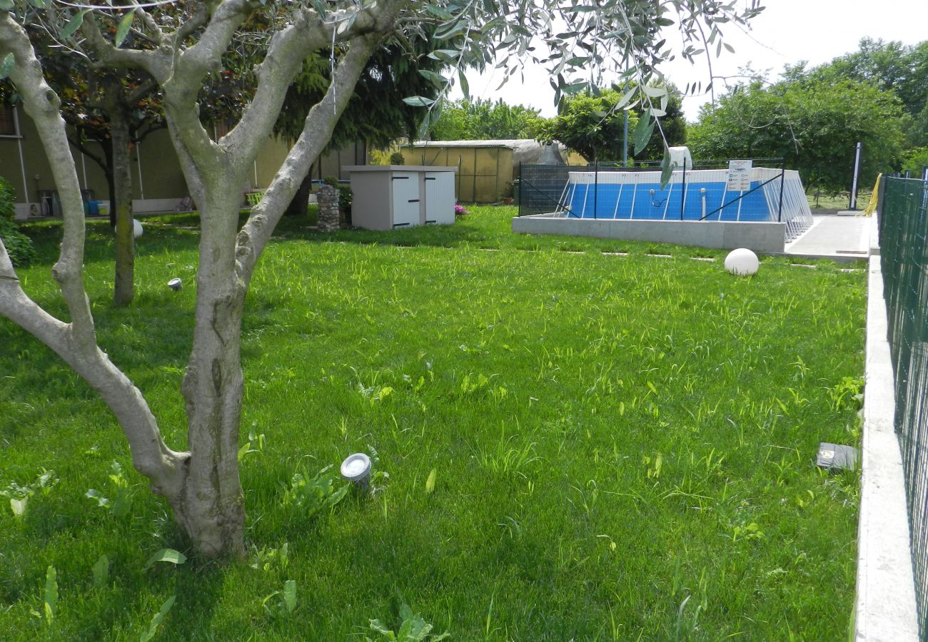 Appartamento a Castelnuovo del Garda - SPAZIOSO ATTICO Appartamento a Castelnuovo del Garda - SPAZIOSO ATTICO