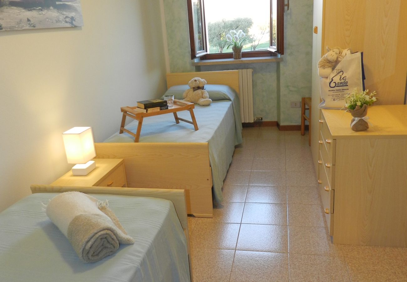 Appartamento a Lazise - Regarda - trilocale Rosa Canina 8 con ingresso al campeggio Park delle Rose e alla spiaggia