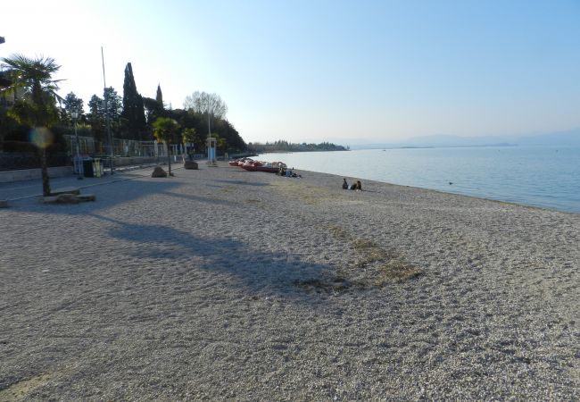 Appartamento a Peschiera del Garda - TRILOCALE Appartamento a Peschiera del Garda - TRILOCALE