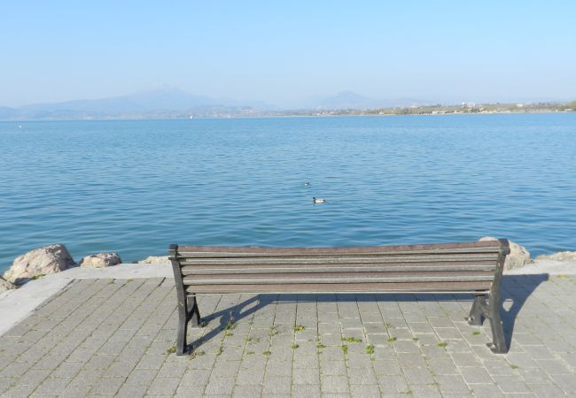 Appartamento a Peschiera del Garda - TRILOCALE Appartamento a Peschiera del Garda - TRILOCALE