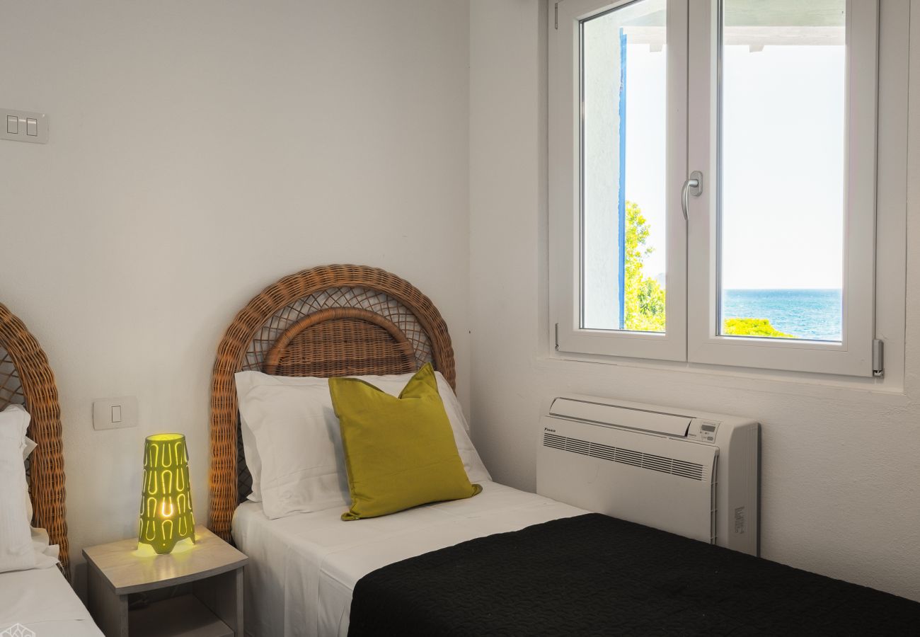 Villa Miriam - camera confortevole in casa vacanze a Pittulongu, ideale per soggiorni in Sardegna