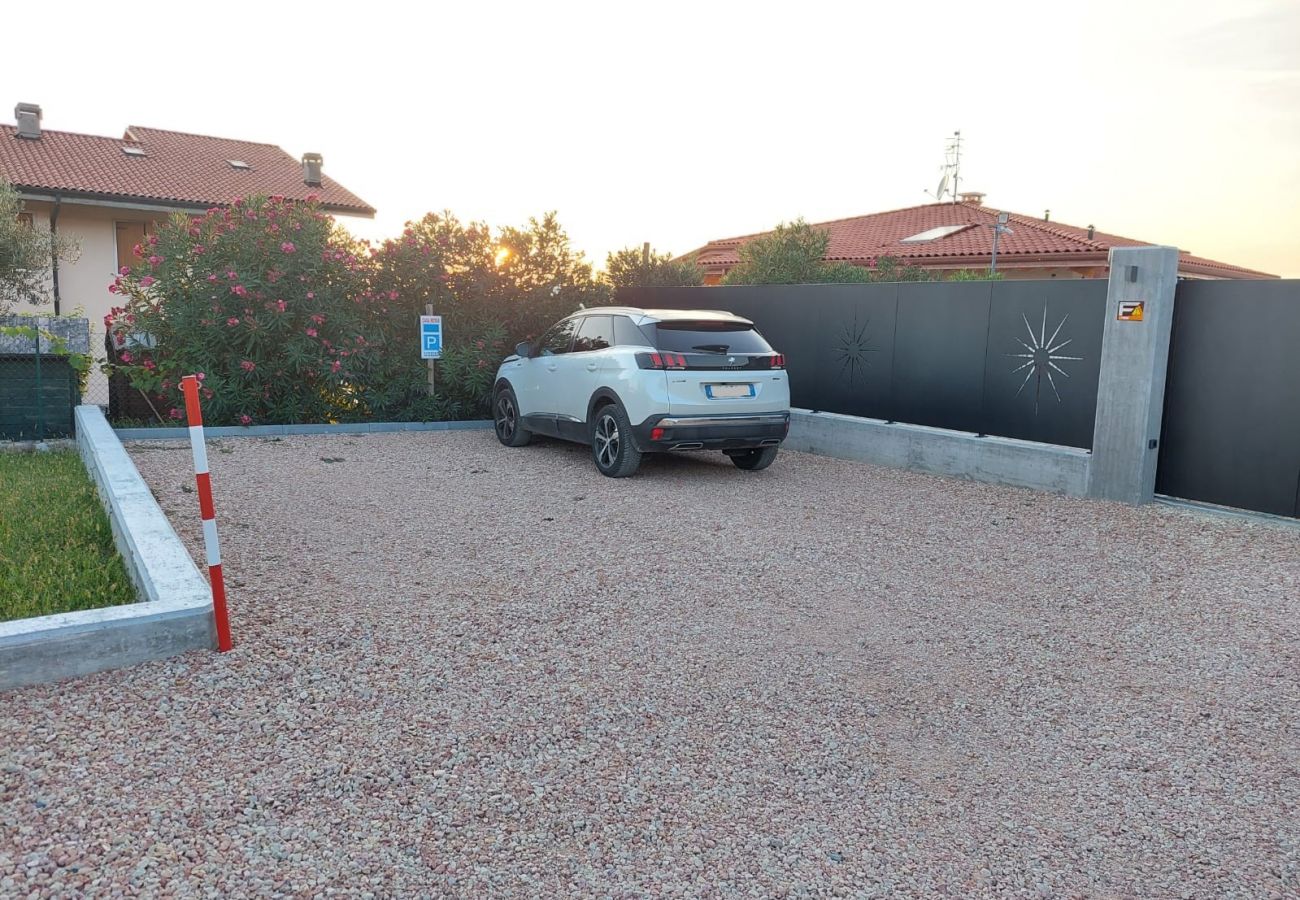 Casa a Bardolino - Regarda - romantico rustico Casa Rossa 1 con wifi, aria condizionata