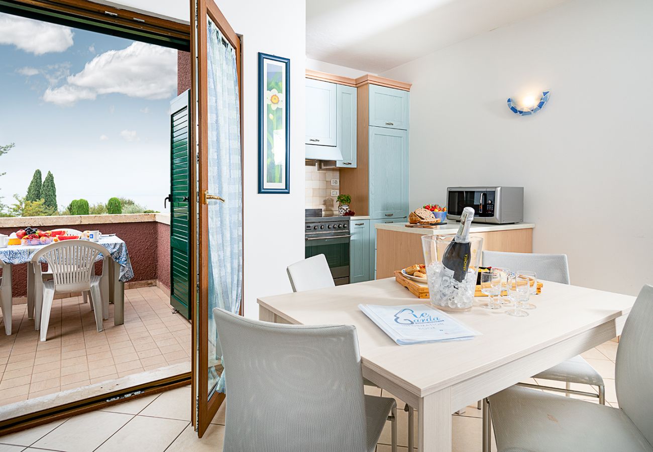 Appartamento a Bardolino - Regarda - Blue View 1 bilocale con terrazza vista lago, 1 camera, piscina