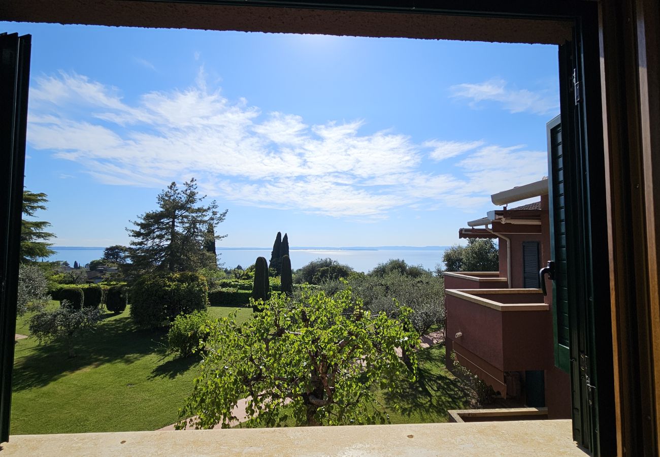 Appartamento a Bardolino - Regarda - Blue View 1 bilocale con terrazza vista lago, 1 camera, piscina
