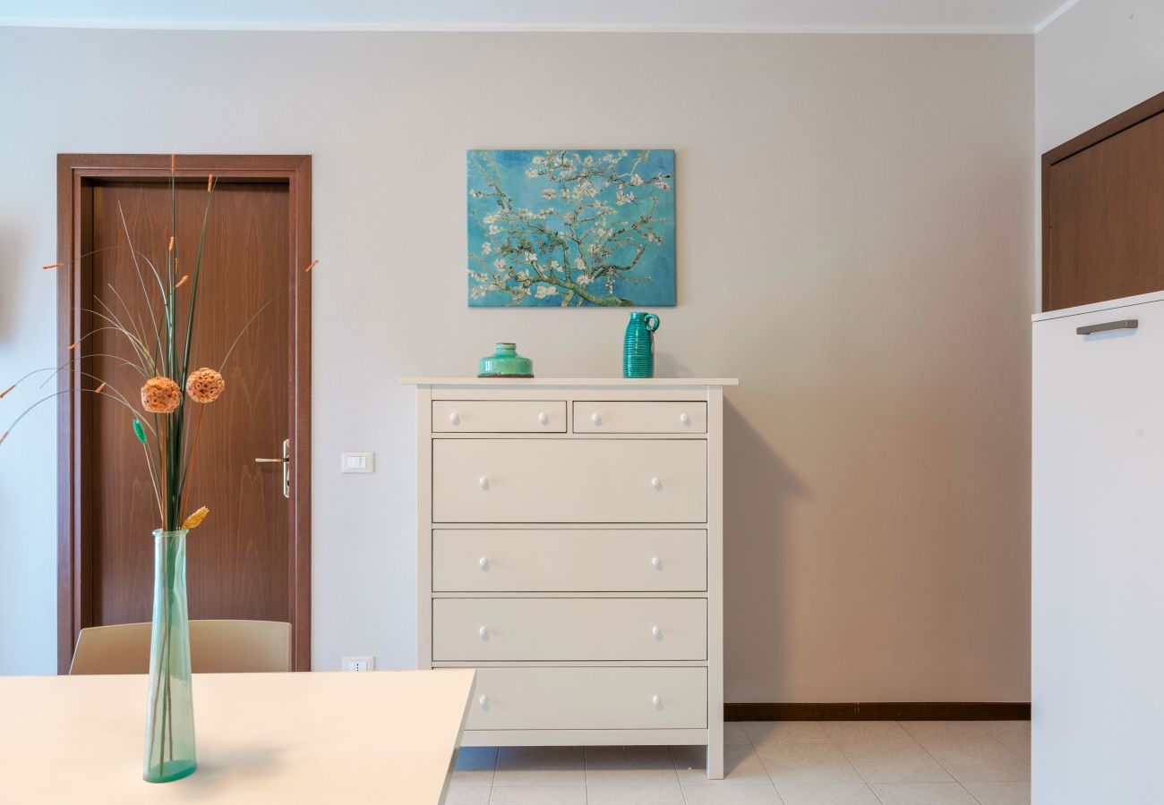Appartamento a Lazise - Regarda - rinnovato bilocale 