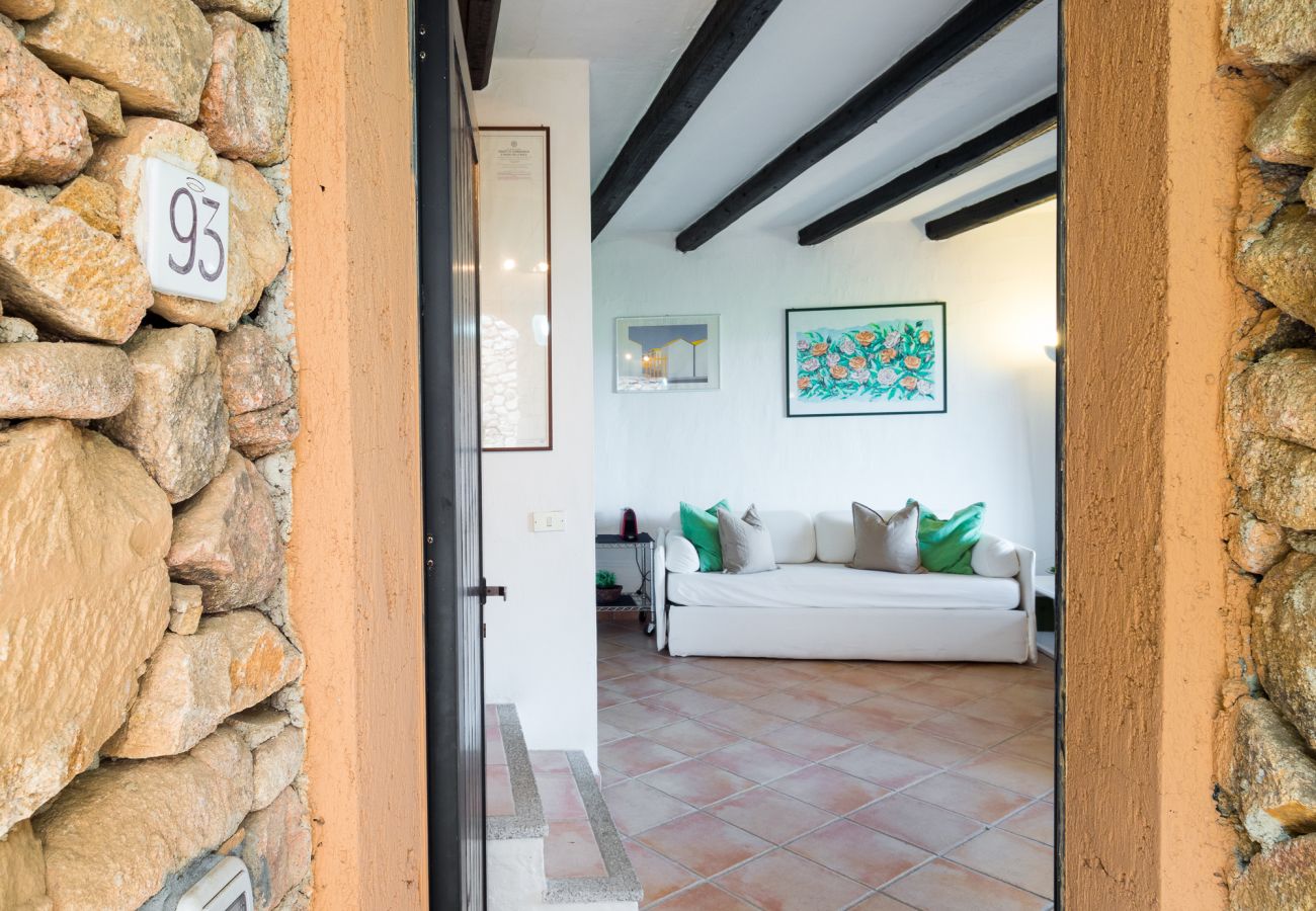 Appartamento a Porto Rotondo - Caletta Nest 93 - vista sulla baia,  piscina, tennis
