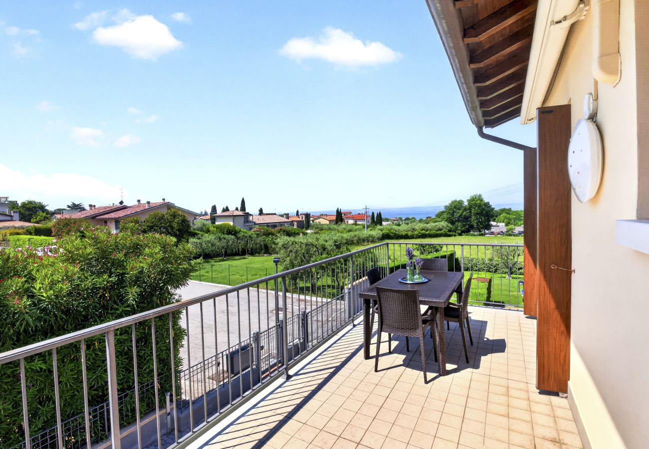Appartamento a Lazise - Regarda - Appartamento Blanco a Lazise, con vista lago e piscina
