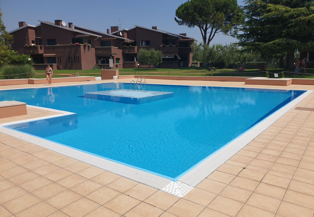 Appartamento a Bardolino - Regarda - Blue View 2 con terrazza vista lago, 2 camere, piscina