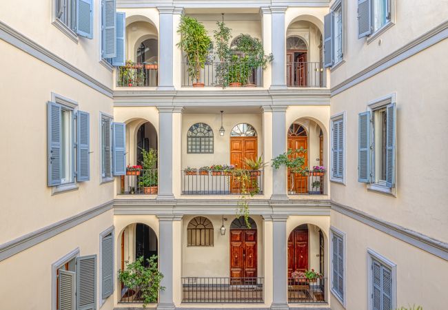 Appartamento a Roma - Casa a Due Passi - Nel Cuore della Città Eterna