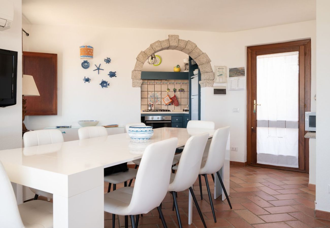 Villa a Olbia - Villa Majra - piscina esclusiva fronte Tavolara