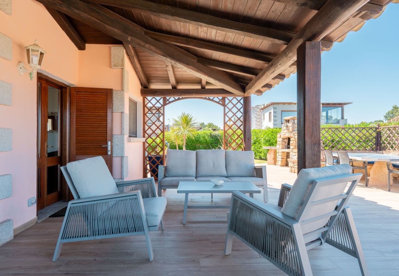 Villa a Olbia - Villa Majra - piscina esclusiva fronte Tavolara