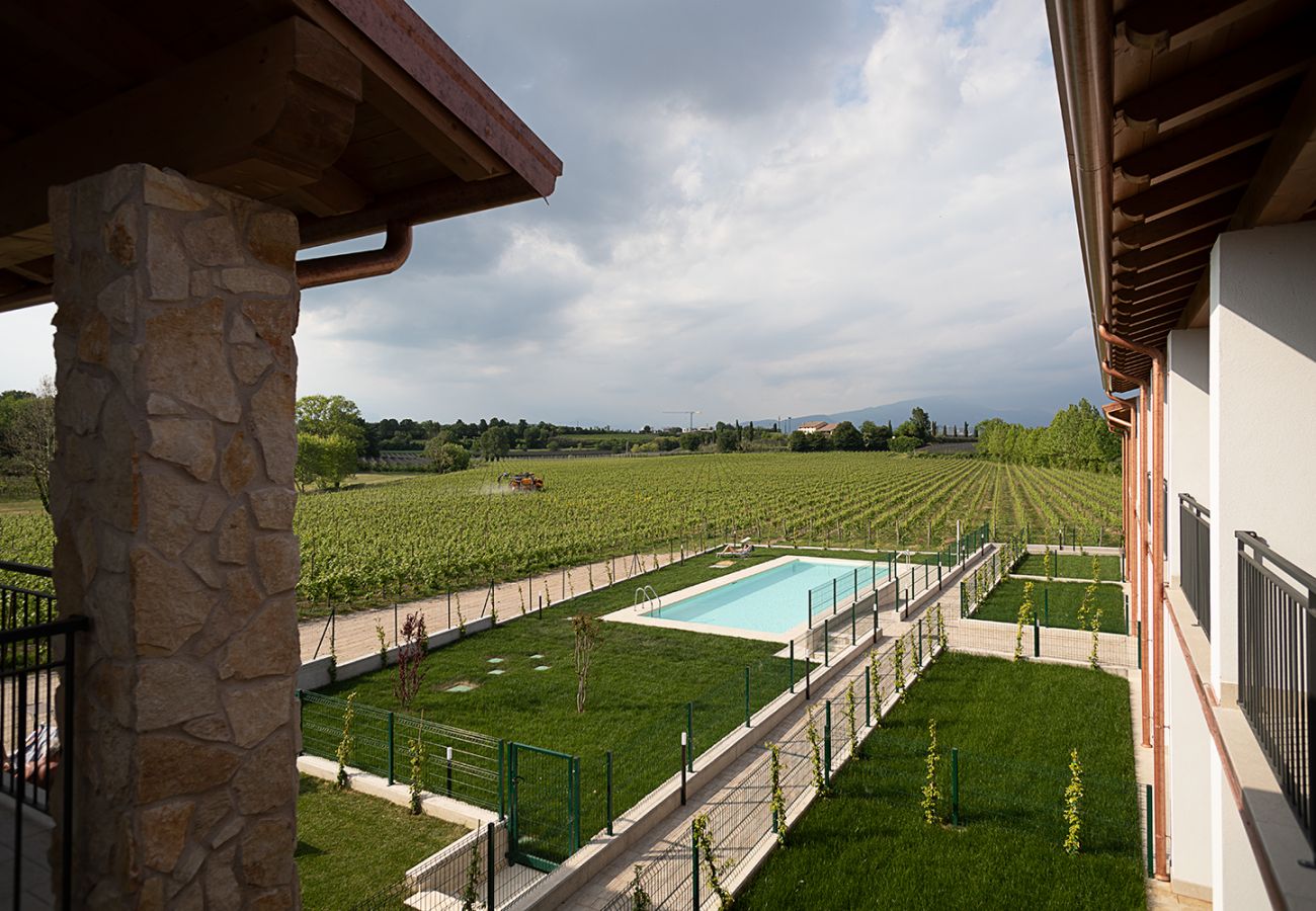 Appartamento a Lazise - Regarda - Appartamento di design Cascinale 11 con piscina, terrazza, a/c