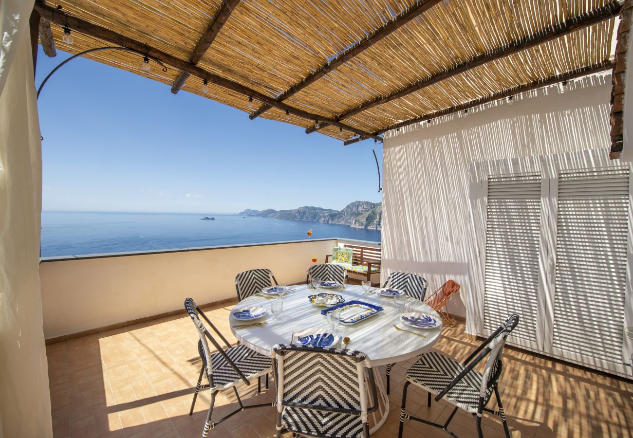 Villa a Praiano - Punta di Diamante - 200 Scalini per il Paradiso