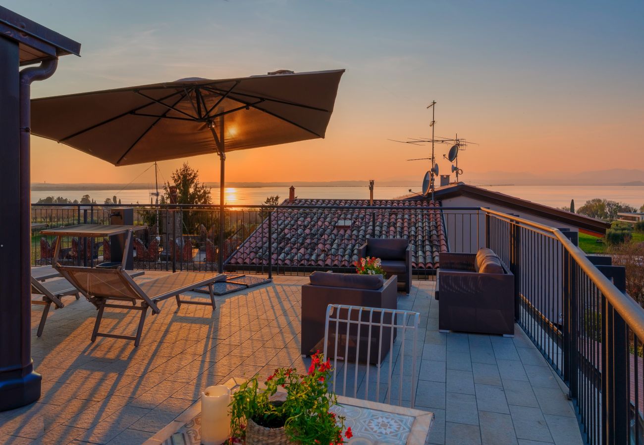 Appartamento a Lazise - Regarda - Residenza GJ piano 1 moderno bilocale con terrazza panoramica