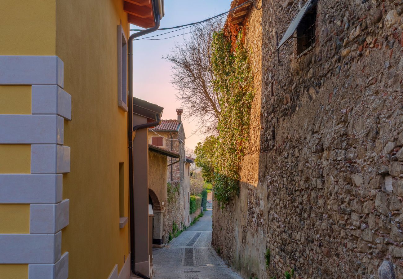 Appartamento a Lazise - Regarda - Residenza GJ piano 1 moderno bilocale con terrazza panoramica