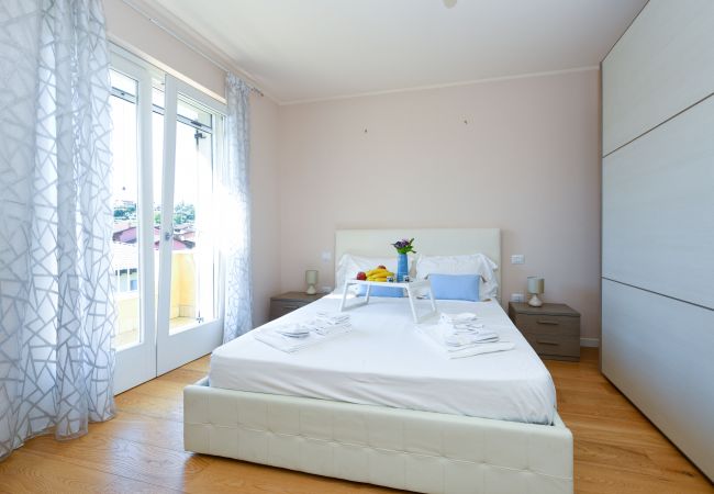 Villa a Manerba del Garda - Villa Iris 