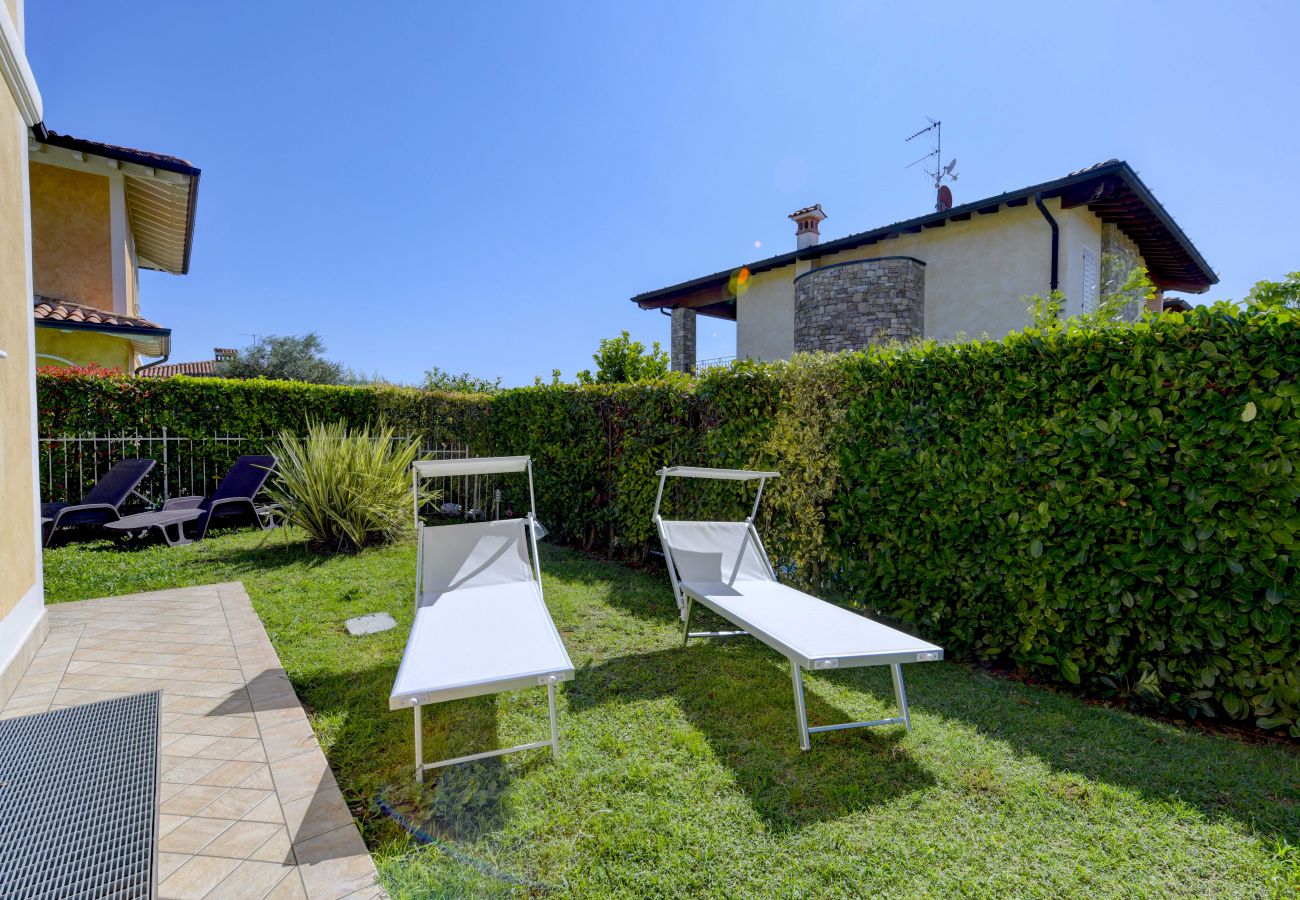 Villa a Manerba del Garda - Villa Iris 