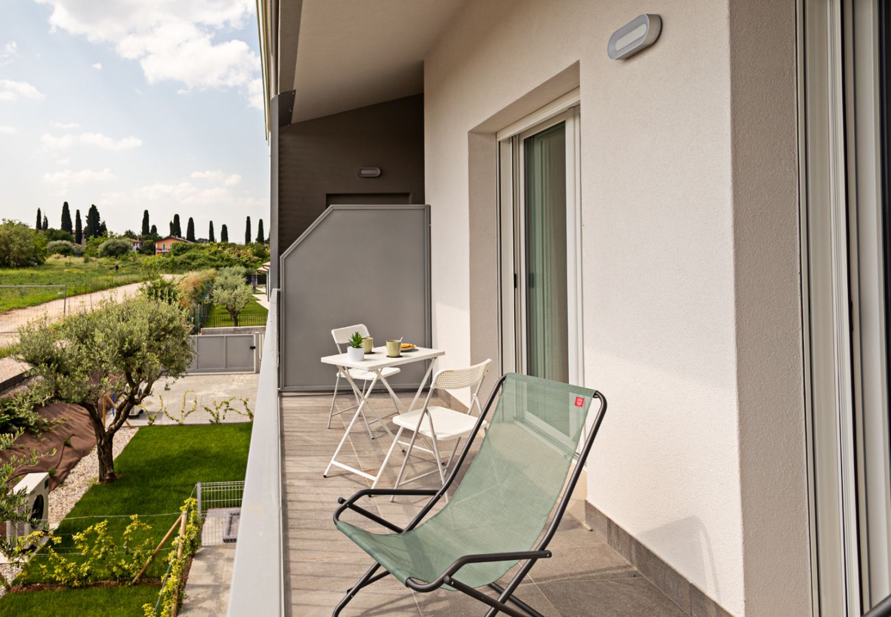 Appartamento a Lazise - Regarda - Casa Erika con grande terrazza, piscina, wifi