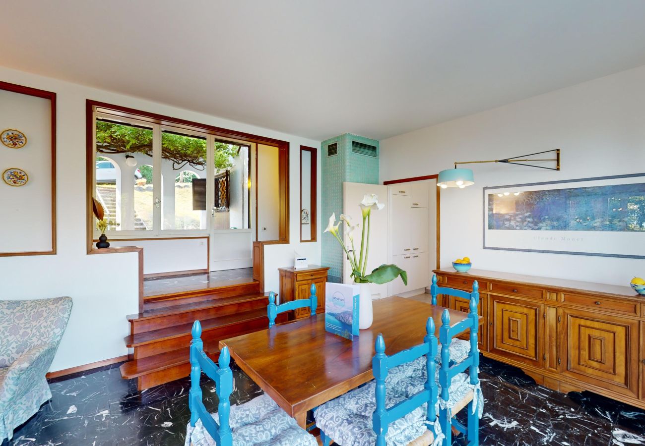 Villa a San Felice del Benaco - Villa Elvira 