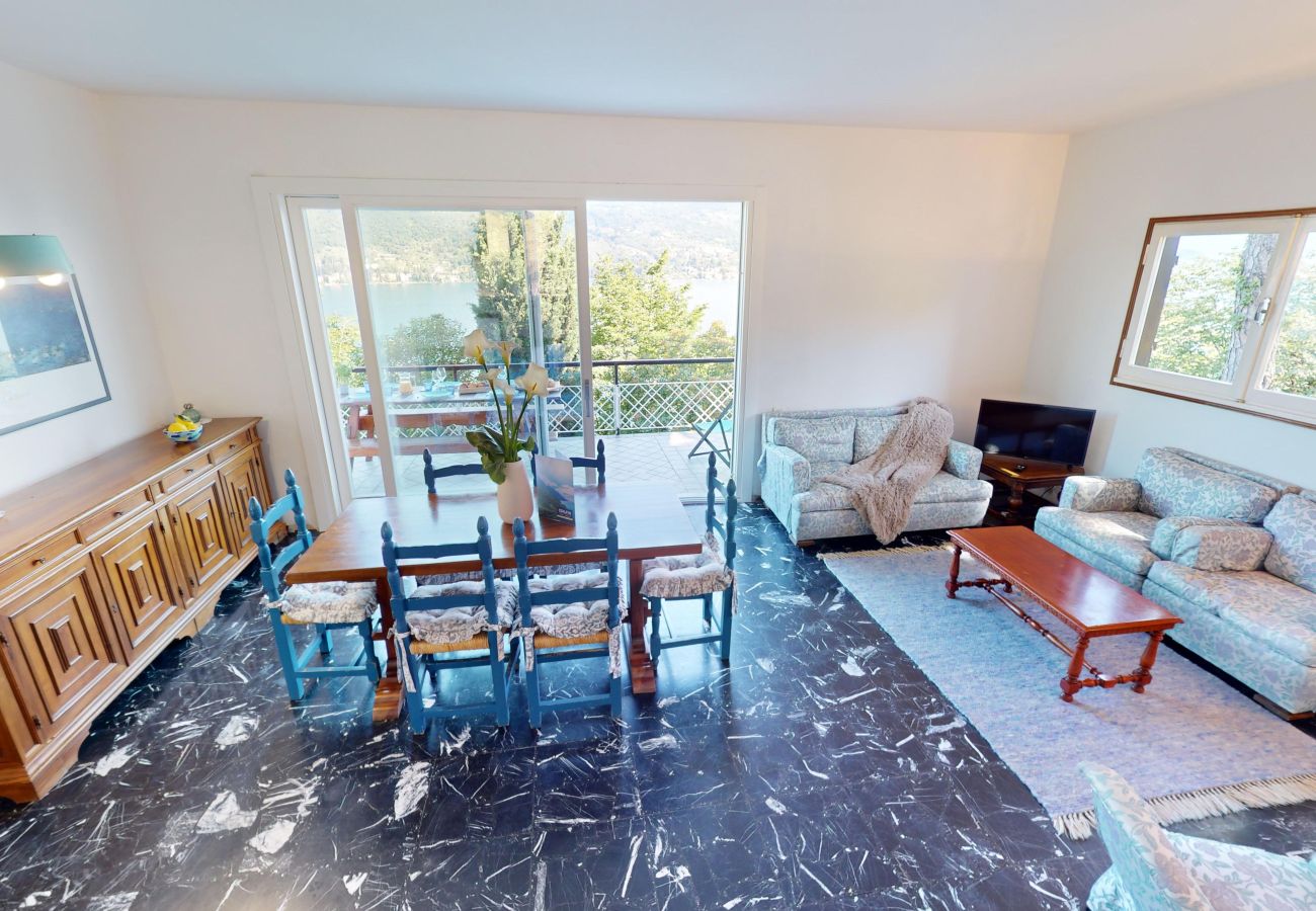 Villa a San Felice del Benaco - Villa Elvira 