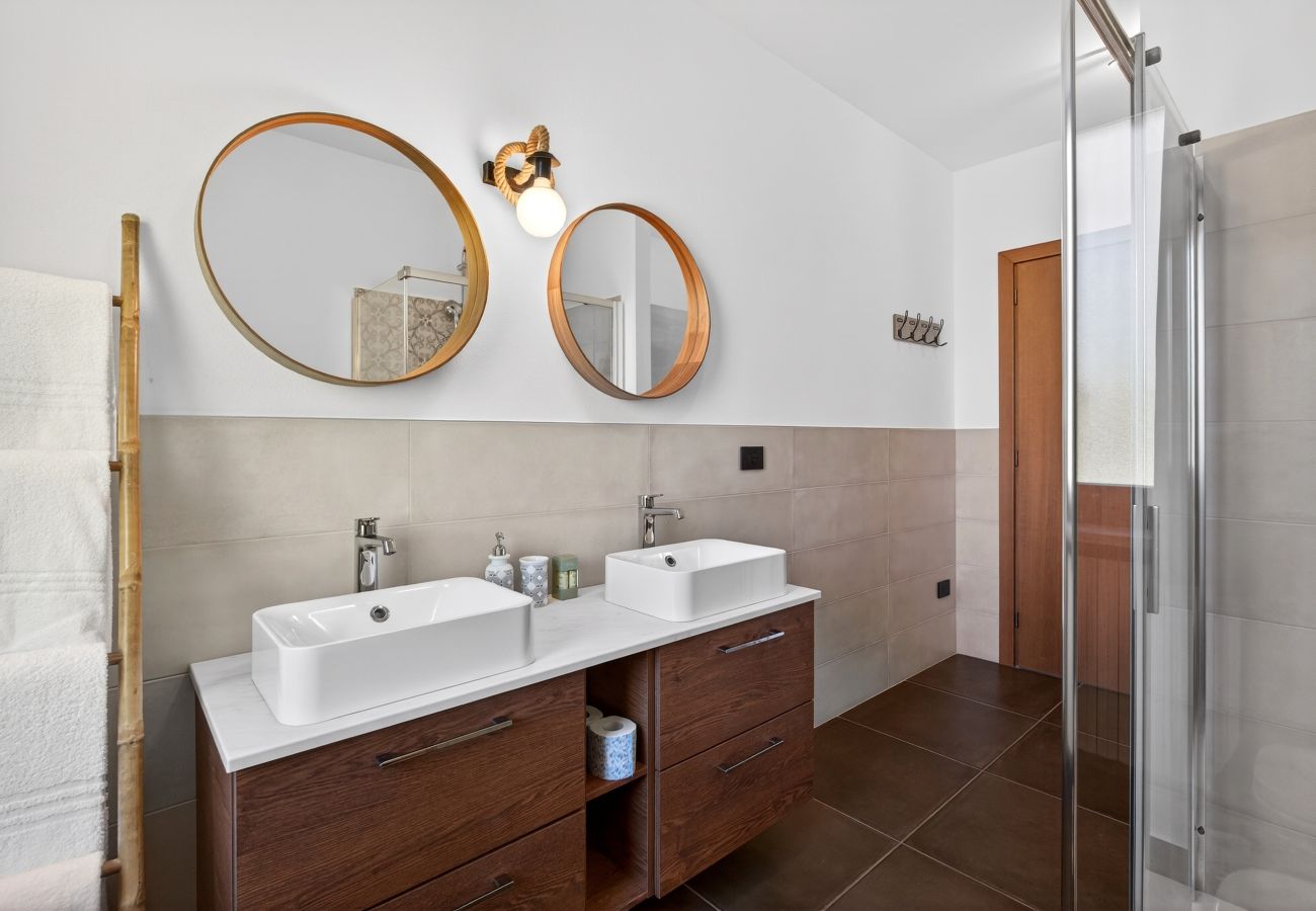 Villa a Costermano - Villa Ida per 12 persone con piscina privata e grande parco