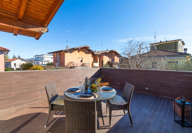 Appartamento a Desenzano del Garda - Maison Blanchette-BGL