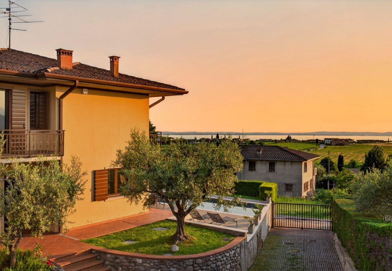 Villa a Lazise - Regarda - Villa Celebrity con vista lago e piscina