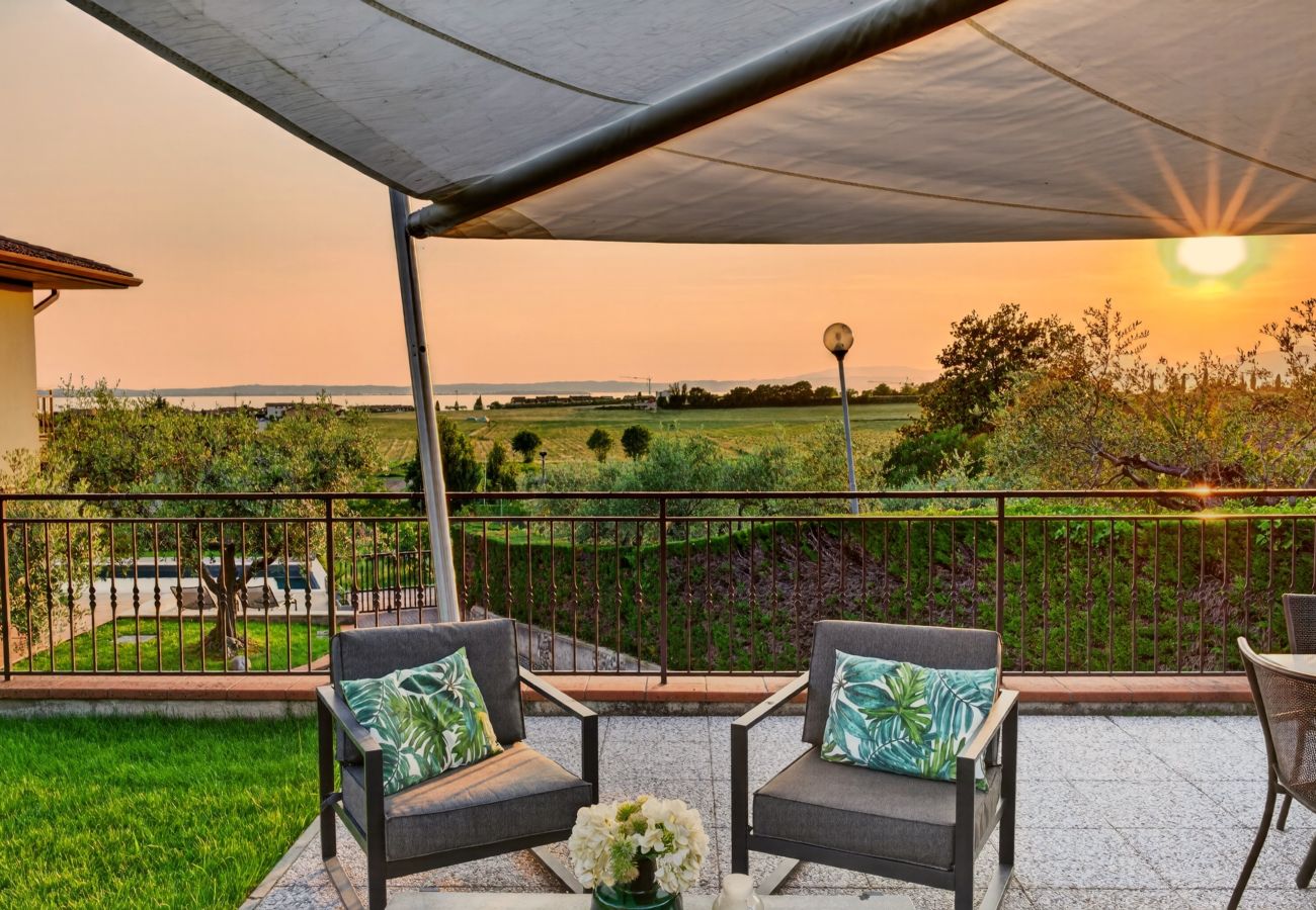 Villa a Lazise - Regarda - Villa Celebrity con vista lago e piscina