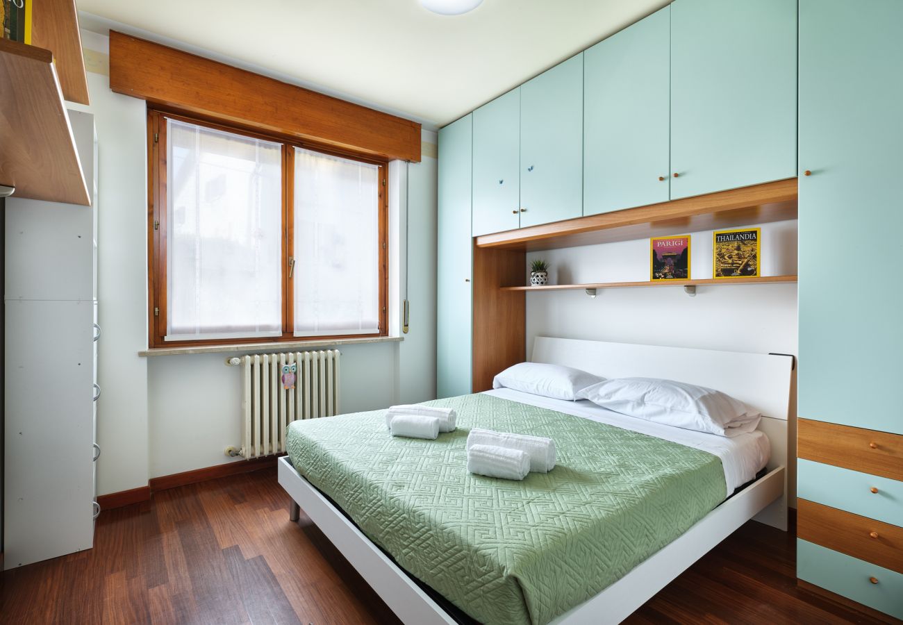 Appartamento a Bardolino - Regarda - La Casa di Fido con 3 camere, 2 bagni, giardino recintato