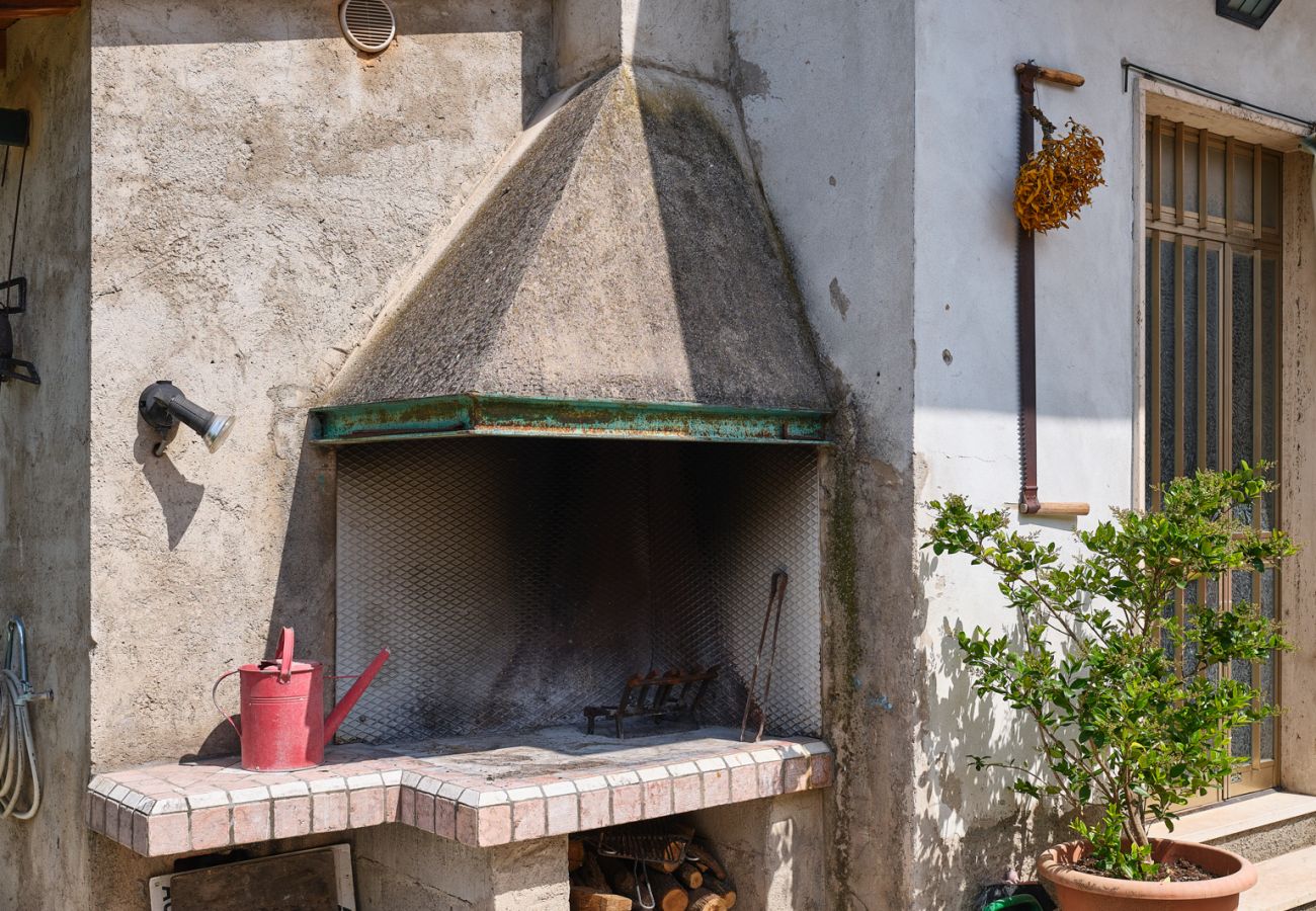 Appartamento a Bardolino - Regarda - La Casa di Fido con 3 camere, 2 bagni, giardino recintato