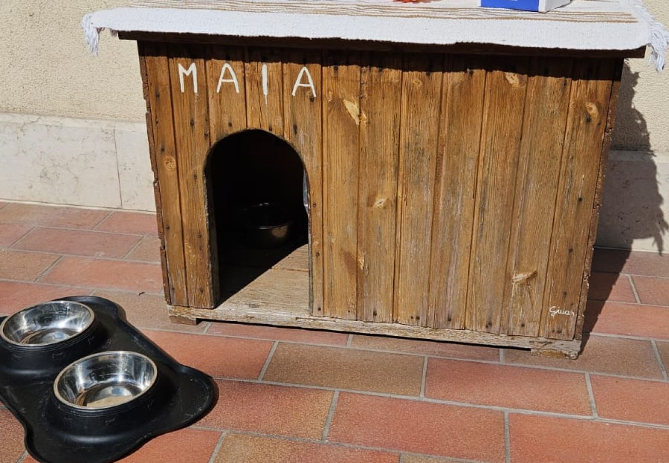 Appartamento a Bardolino - Regarda - La Casa di Fido con 3 camere, 2 bagni, giardino recintato