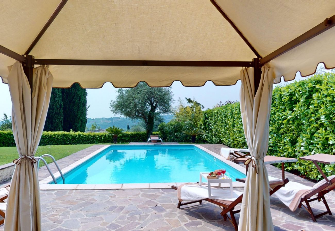 Villa a Salò - Villa Oleandri con Piscina -BGL