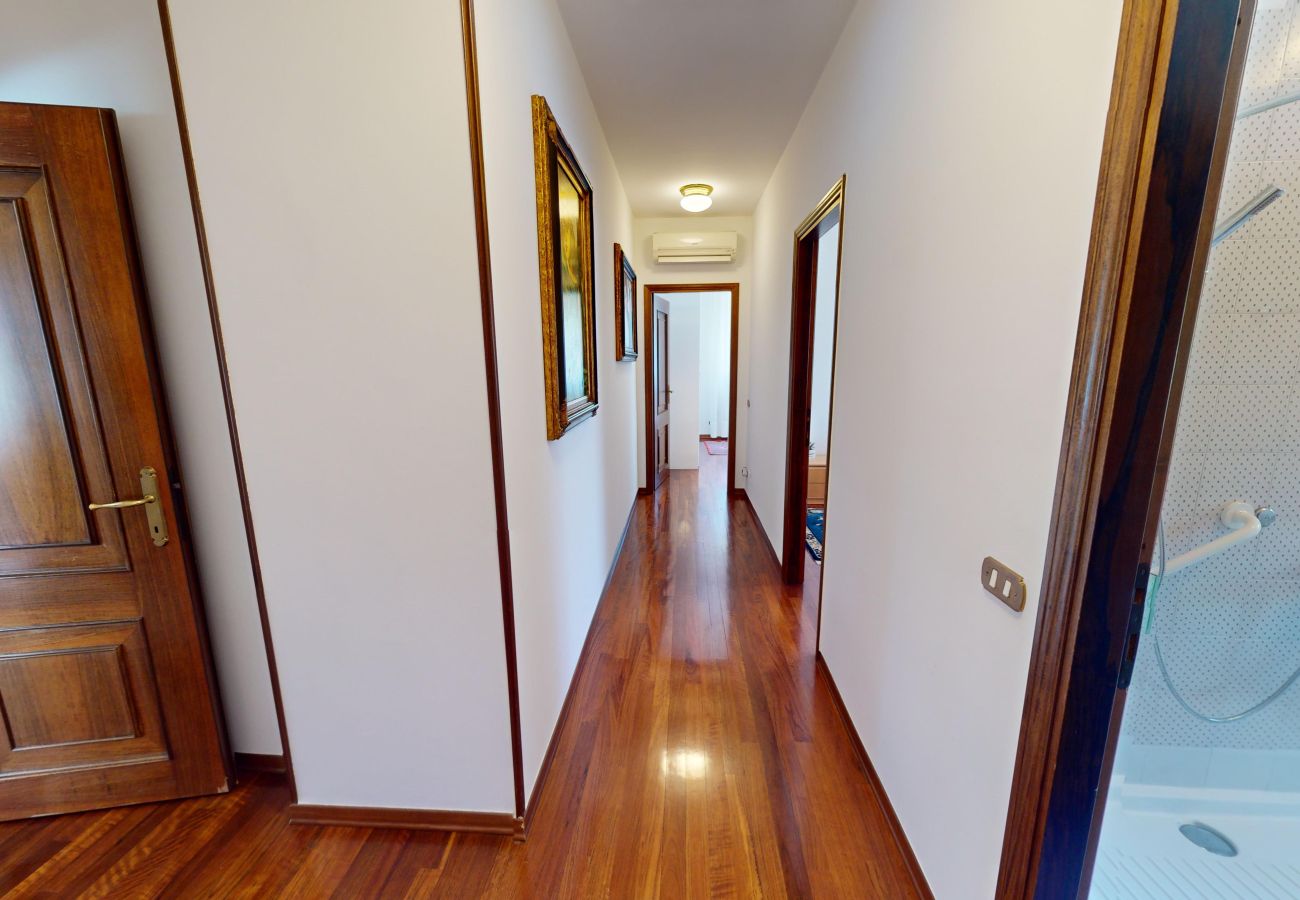 Villa a Puegnago sul Garda - VILLA FIORITA