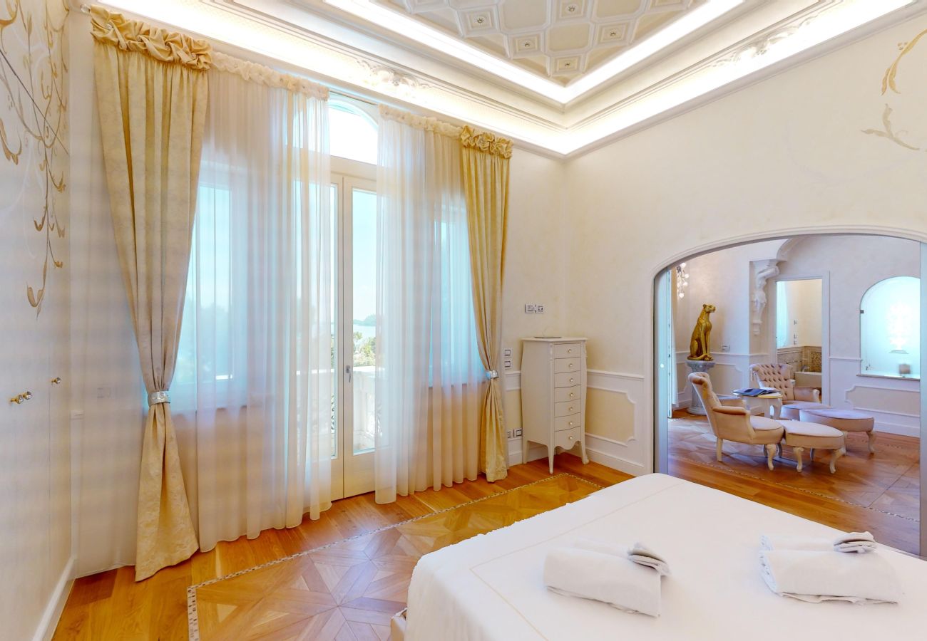 Villa a Salò - Villa Diamante BGL