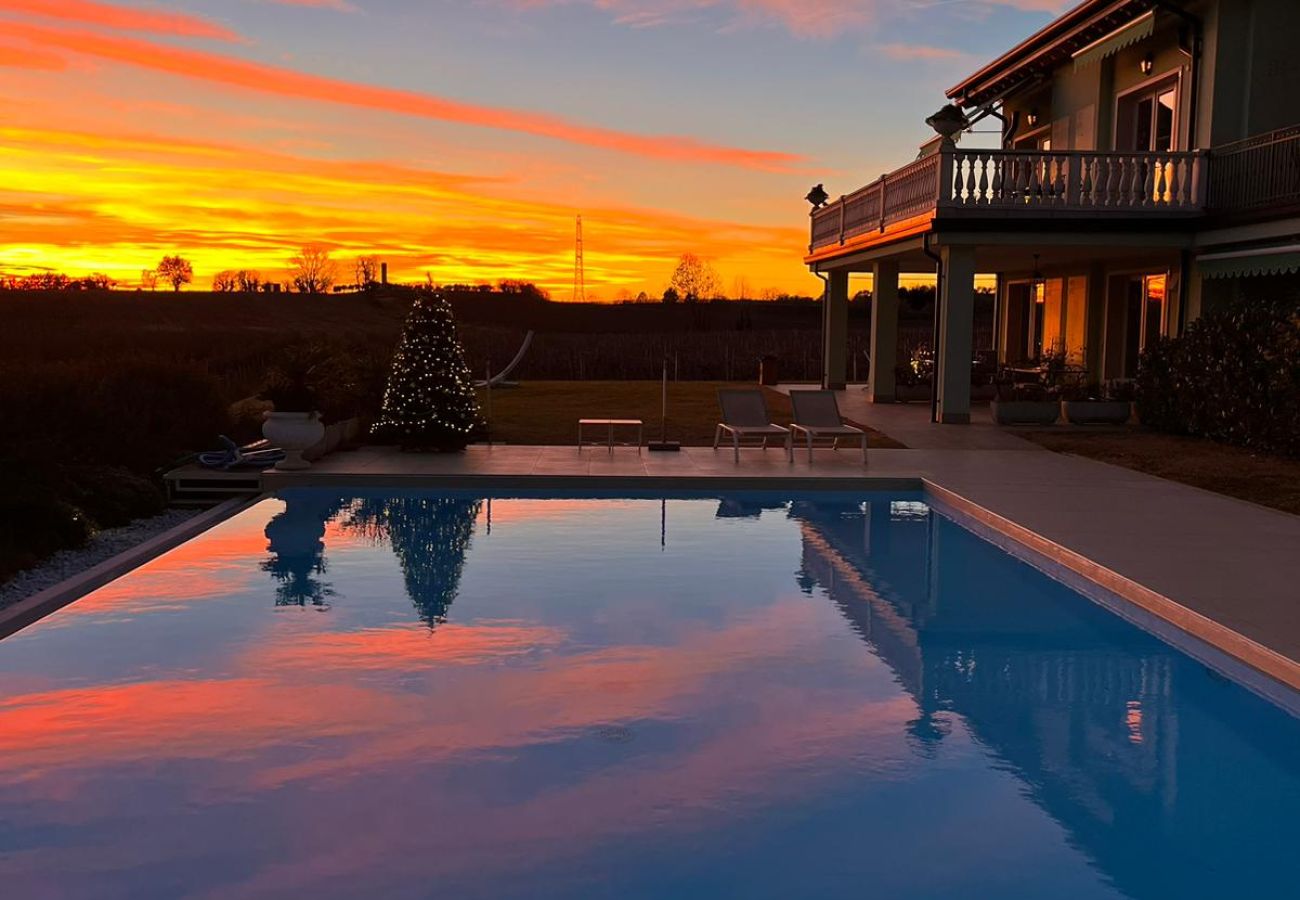 Appartamento a Pastrengo - Residenza Pastrengo - app. Lillà con piscina e terrazza