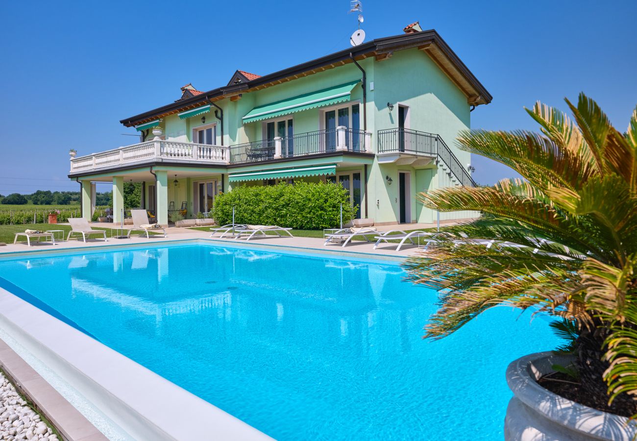 Appartamento a Pastrengo - Residenza Pastrengo - app. Lillà con piscina e terrazza
