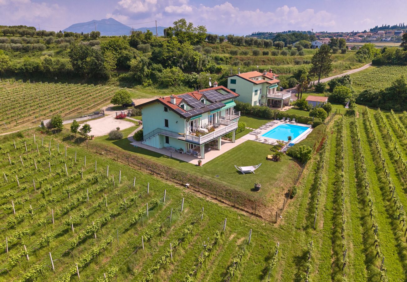 Appartamento a Pastrengo - Residenza Pastrengo - app. Lillà con piscina e terrazza