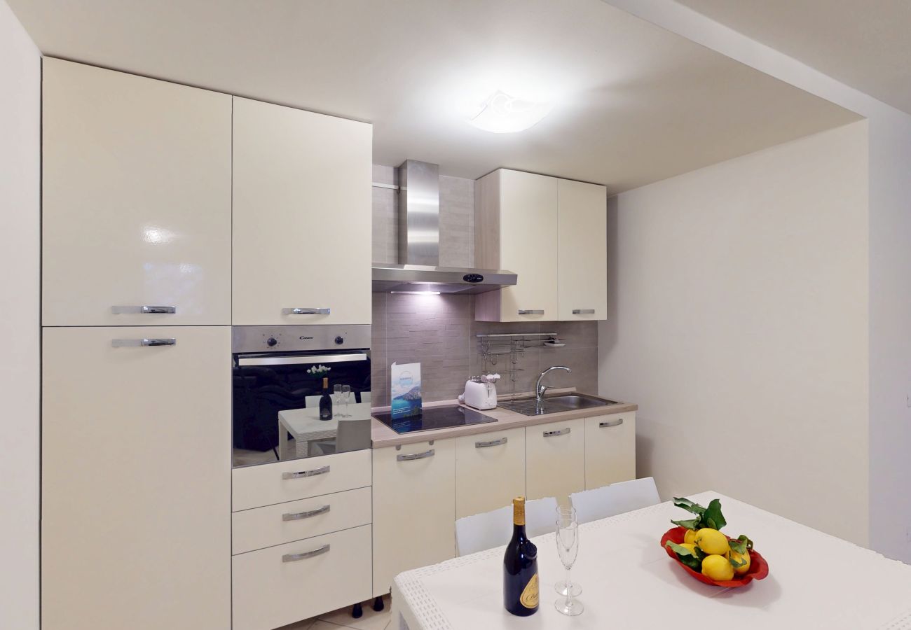 Villa a Manerba del Garda - Villa Dolcevita