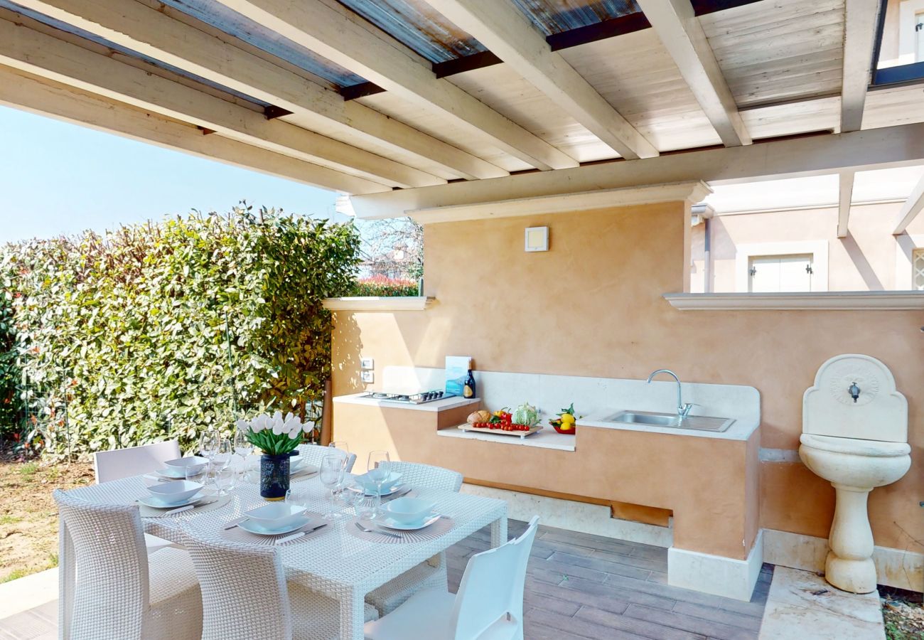 Villa a Manerba del Garda - Villa Dolcevita