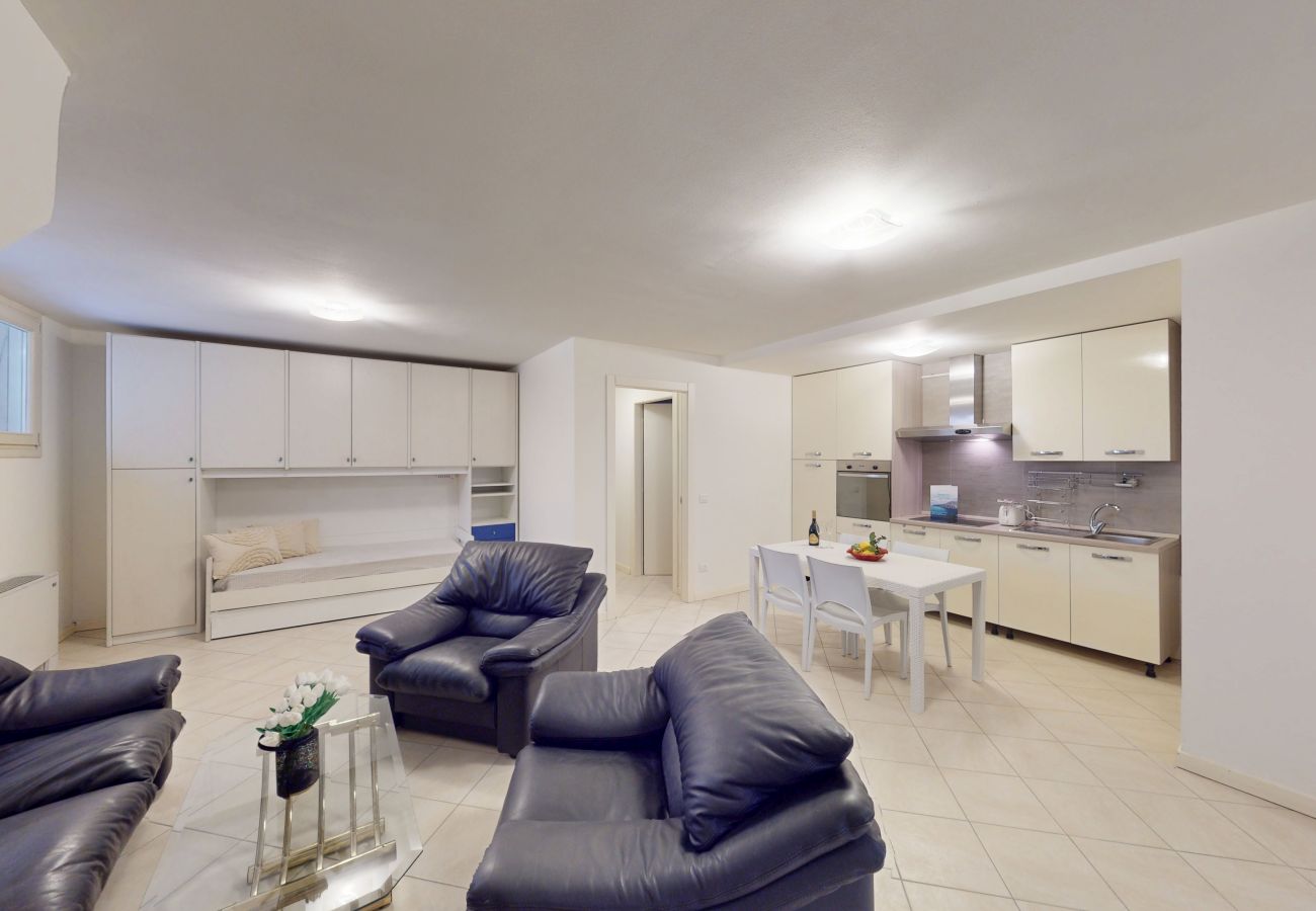 Villa a Manerba del Garda - Villa Dolcevita