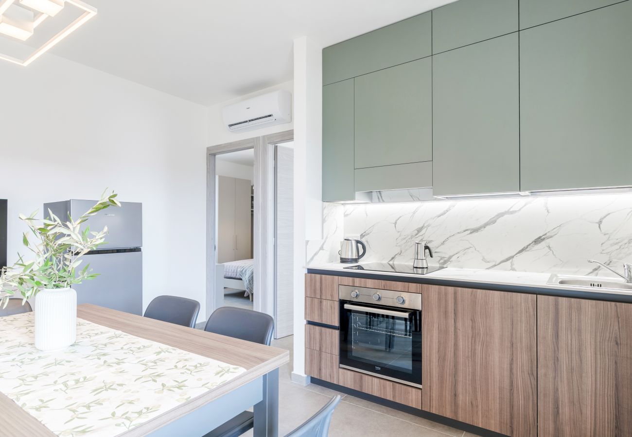 Appartamento a Lazise - Regarda - Appartamento Caesar moderno e spazioso con piscina