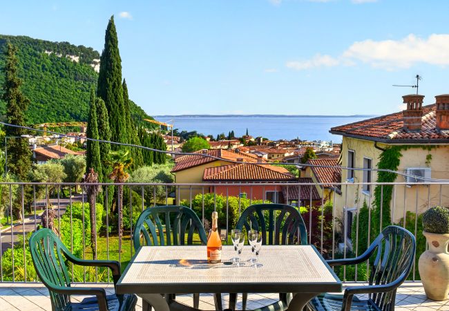 Appartamento a Garda - Regarda - La Terrazza di Garda trilocale con vista lago