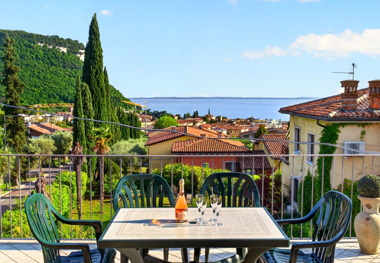 Appartamento a Garda - Regarda - La Terrazza di Garda trilocale con vista lago