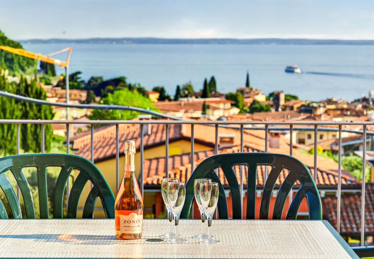 Appartamento a Garda - Regarda - La Terrazza di Garda trilocale con vista lago