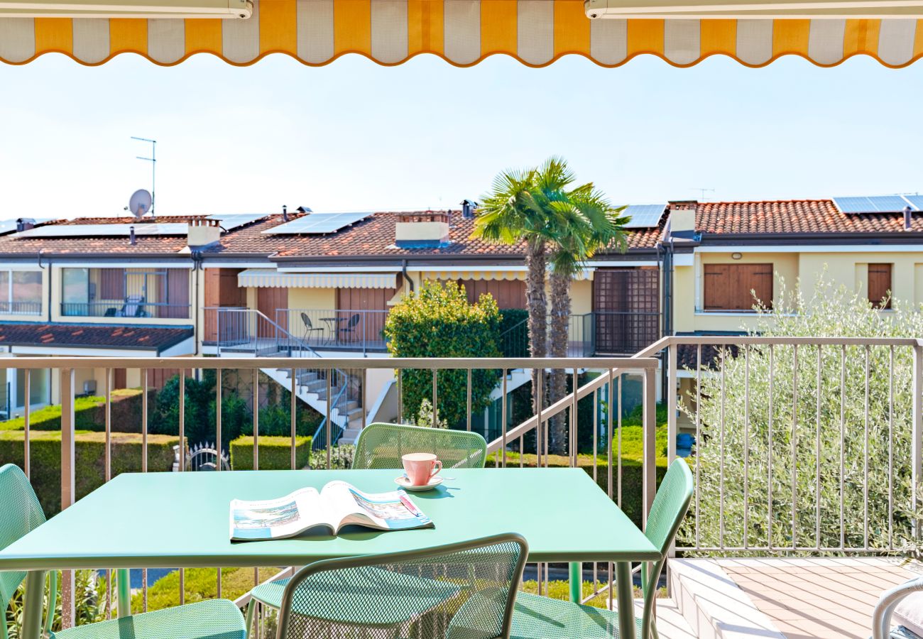 Appartamento a Lazise - Regarda - Bilocale Apple con piscina e parcheggio coperto